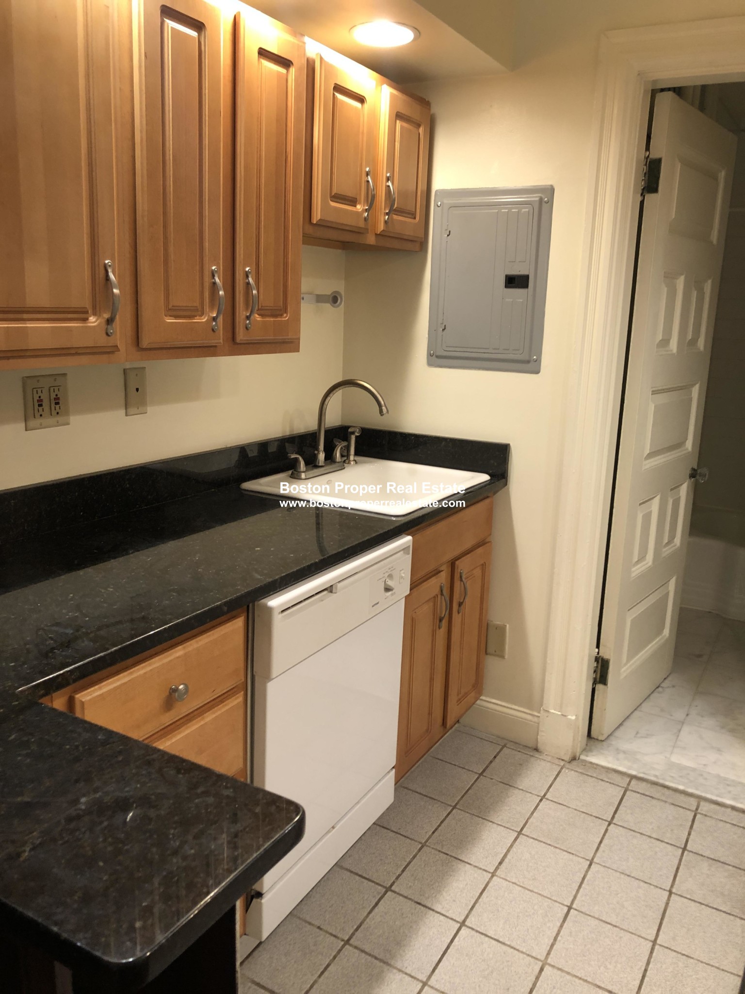 379 Commonwealth Ave, Back Bay