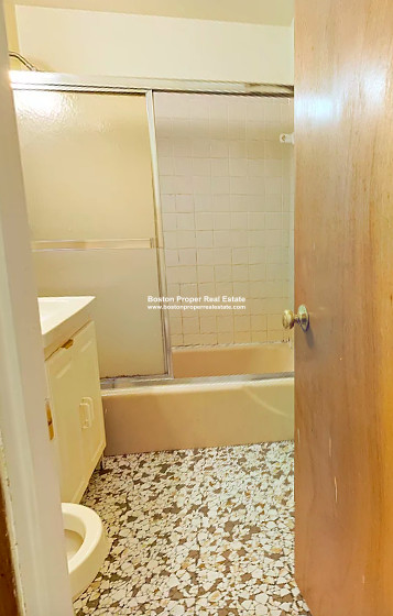 32 Westland Ave, Fenway