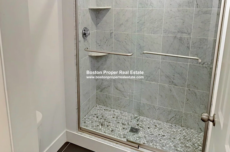 88 West Cedar St, Beacon Hill