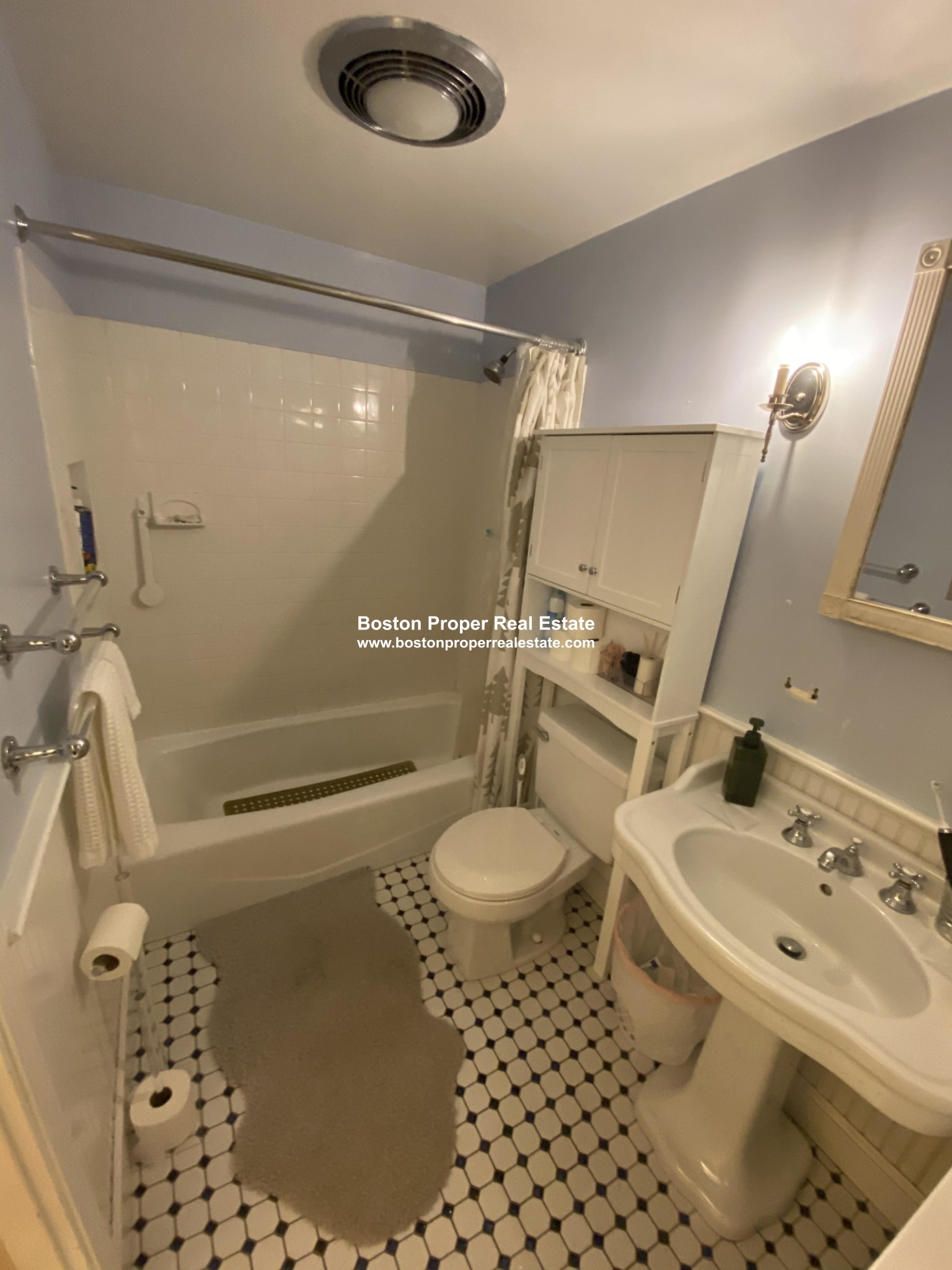 477 Beacon St, Back Bay