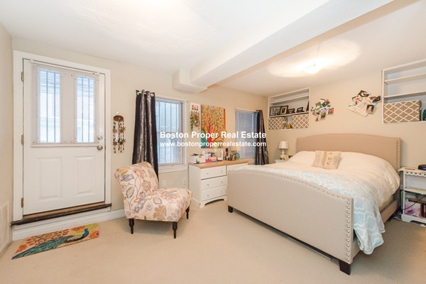 34 Edgerly Rd, Fenway