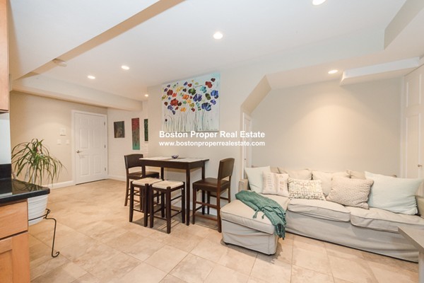 34 Edgerly Rd, Fenway