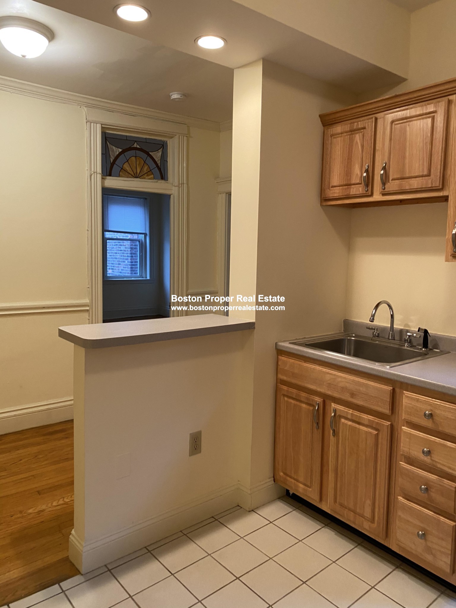 15 Queensberry St, Fenway