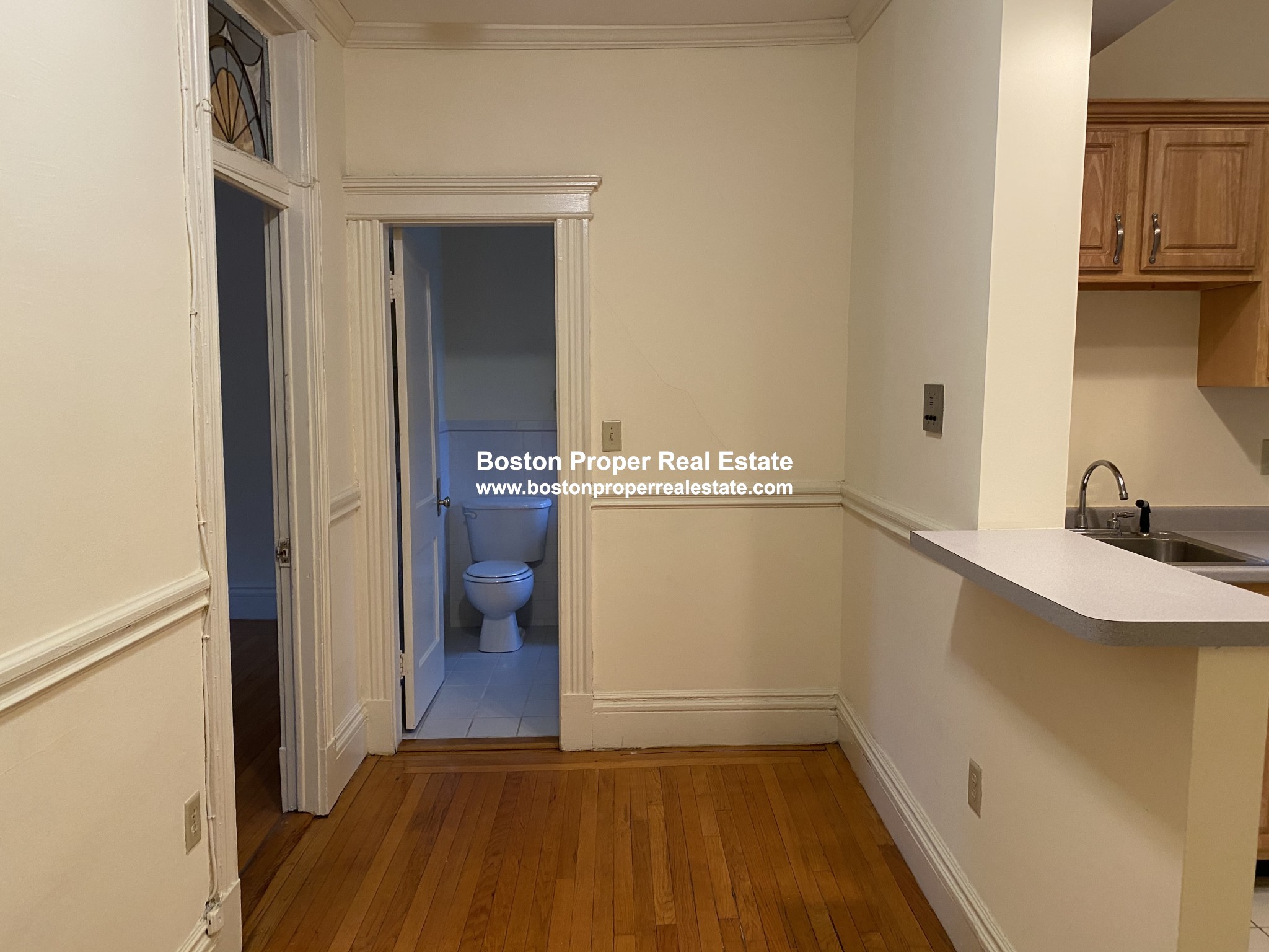 15 Queensberry St, Fenway