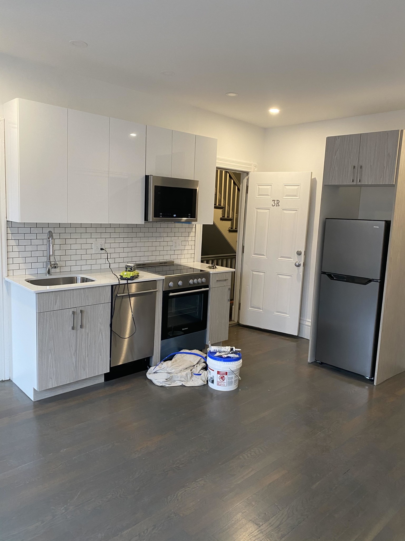 225 Newbury St, Back Bay