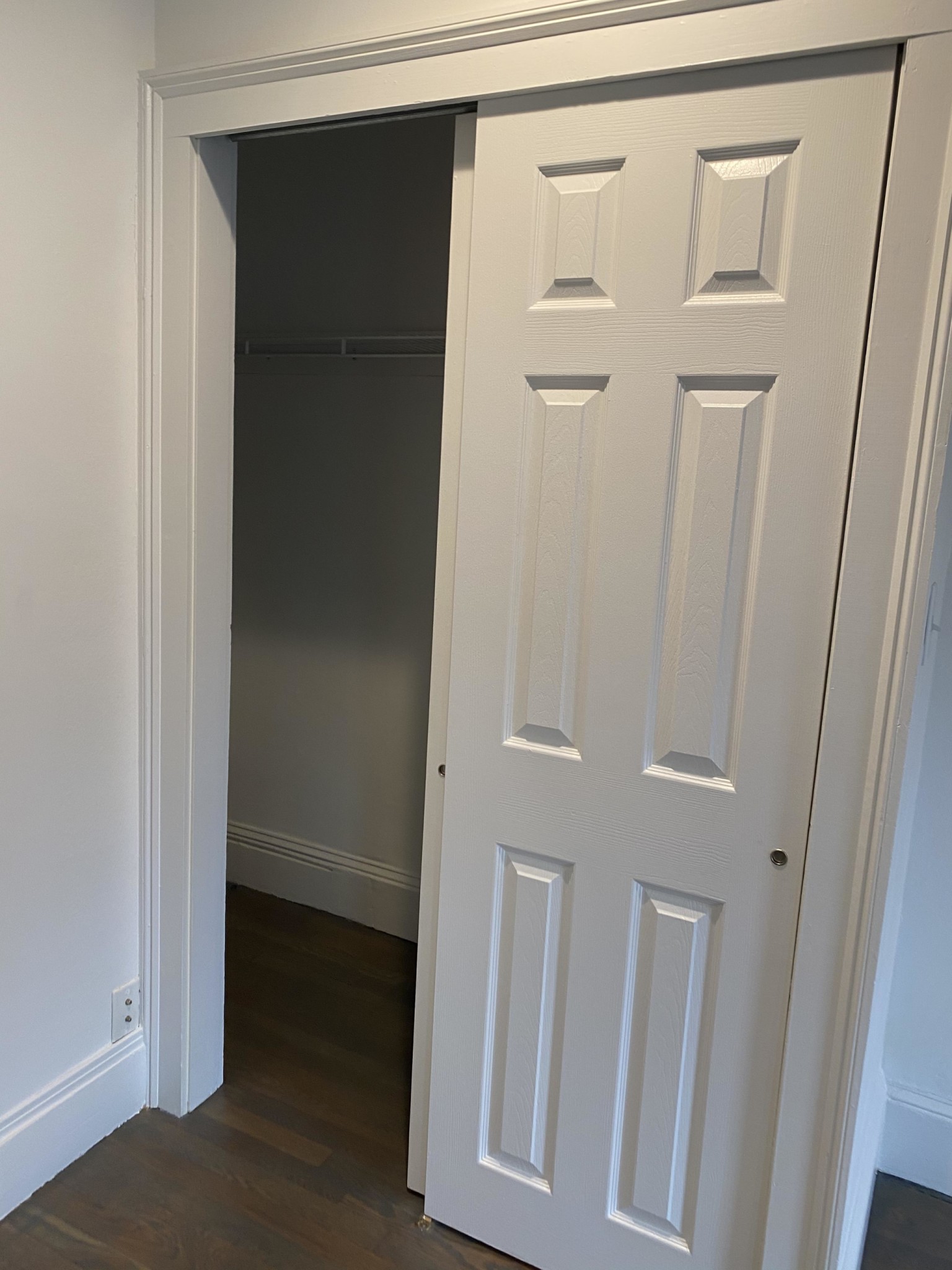 225 Newbury St, Back Bay