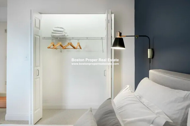 100 Jersey St, Fenway