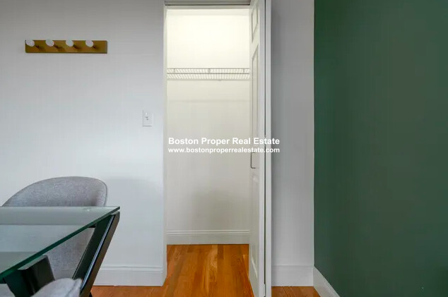 100 Jersey St, Fenway