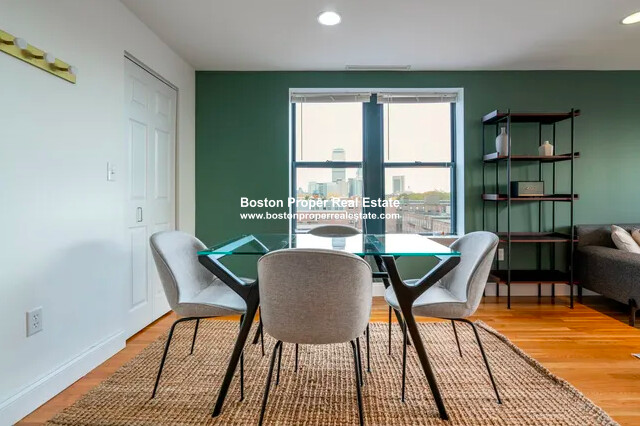 100 Jersey St, Fenway