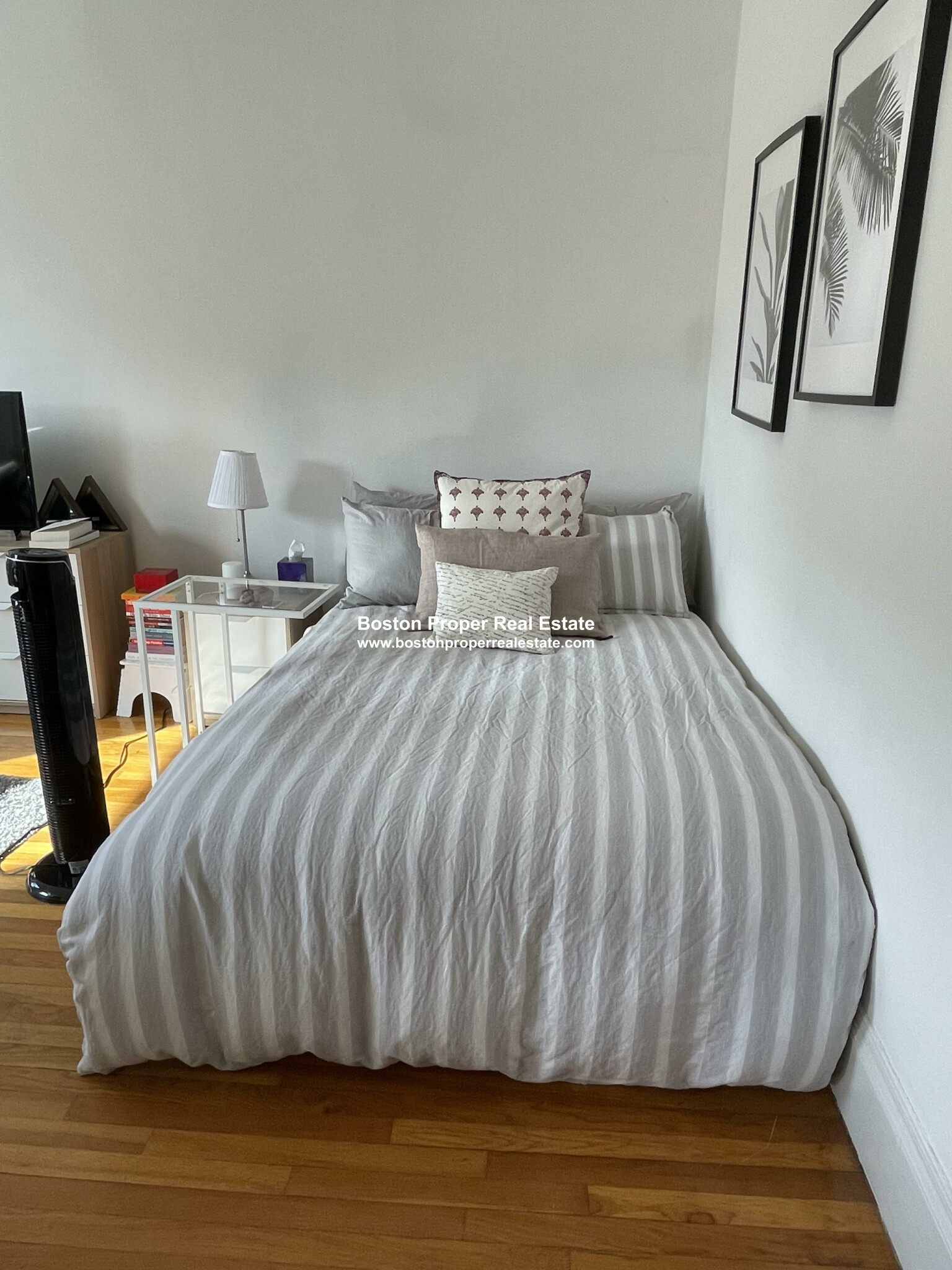 1091 Boylston St, Fenway