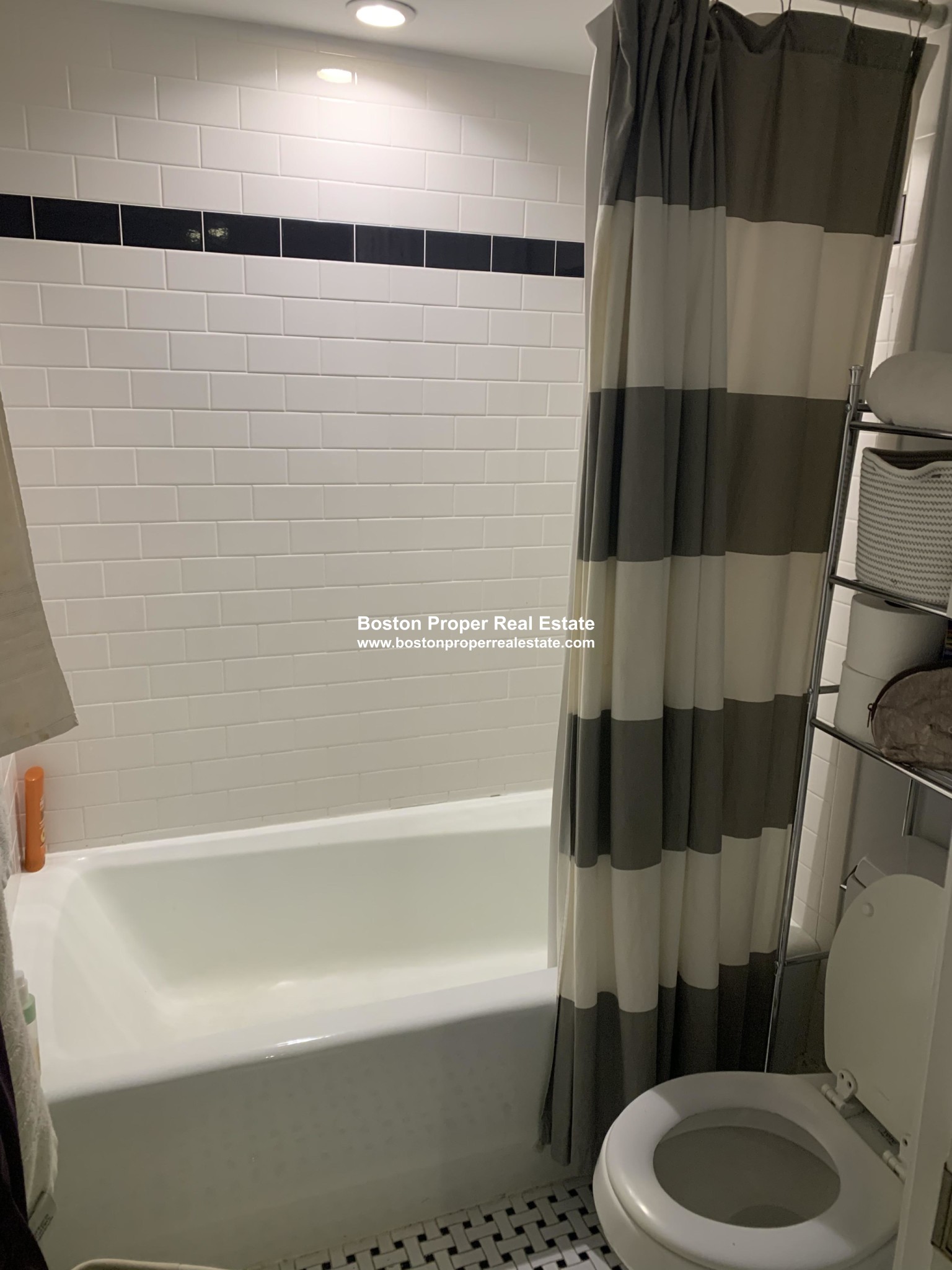 113 Beacon St, Back Bay