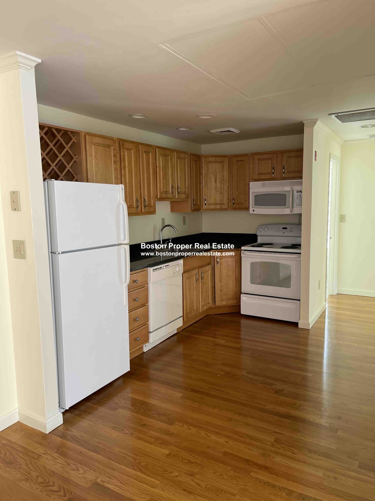 100 Jersey St, Fenway