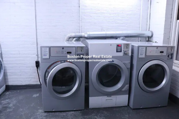 6 Marlborough St, Back Bay