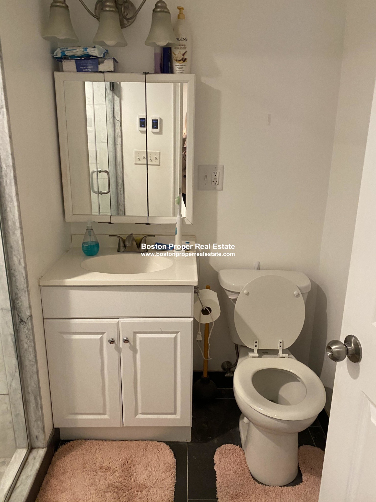 127 Saint Botolph St, Back Bay