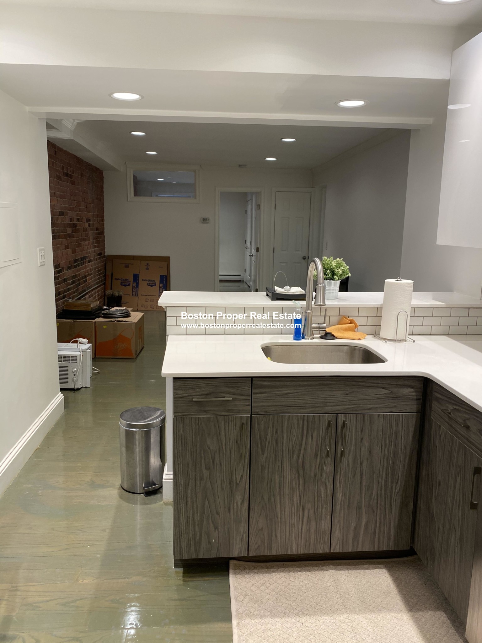 127 Saint Botolph St, Back Bay