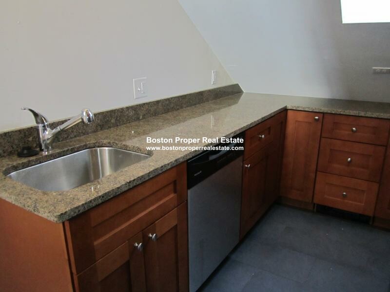 1742 Washington St, South End