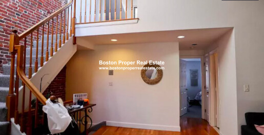 1742 Washington St, South End