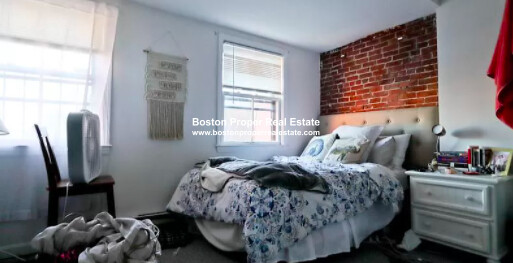 1742 Washington St, South End