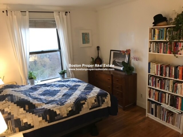 384 Commonwealth Ave, Back Bay