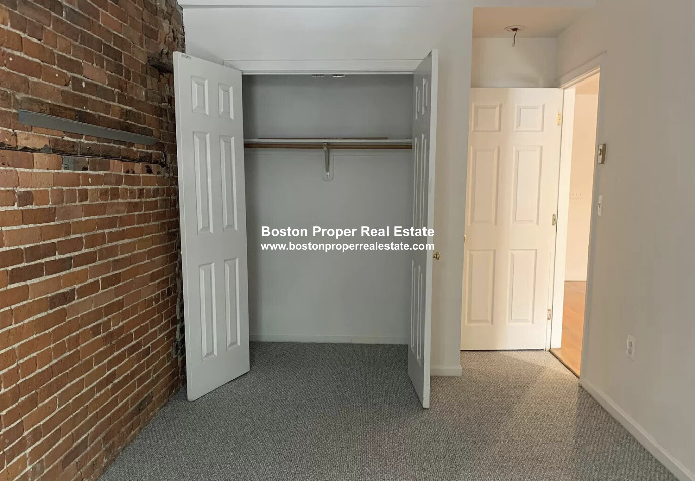 1742 Washington St, South End