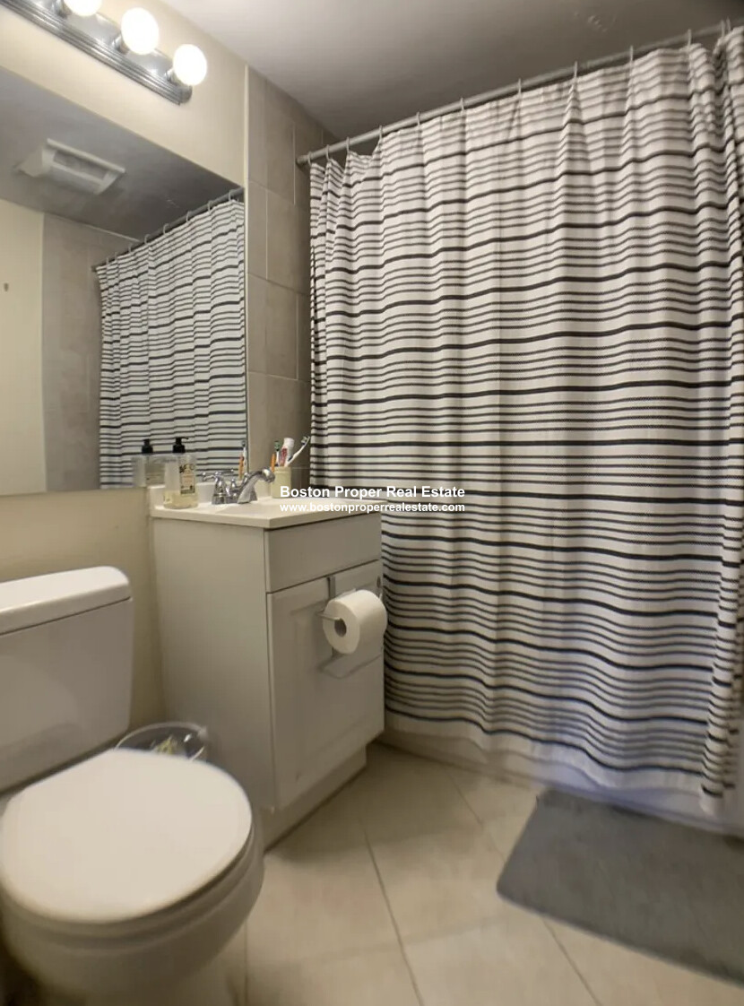 108 Myrtle St, Beacon Hill