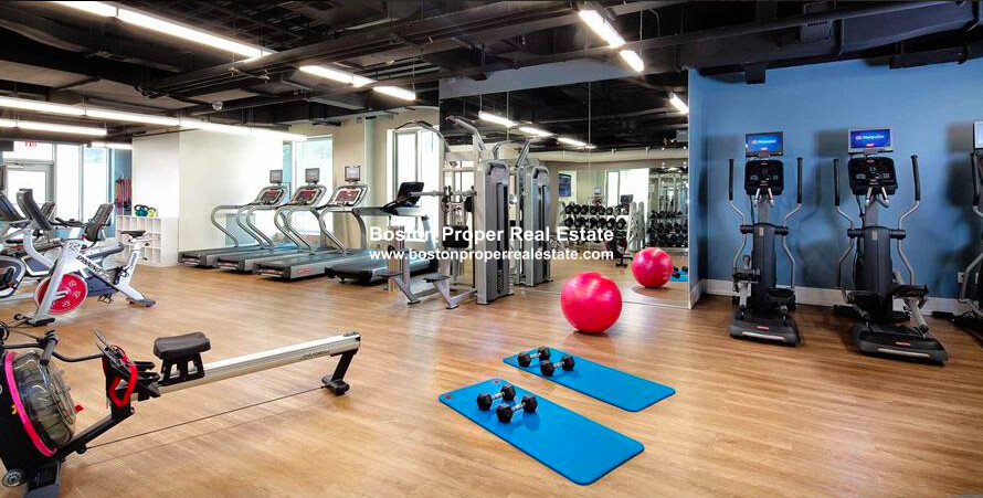 77 Exeter St, Back Bay