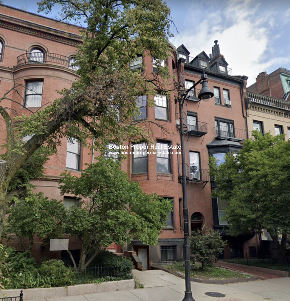 464 Beacon St, Back Bay