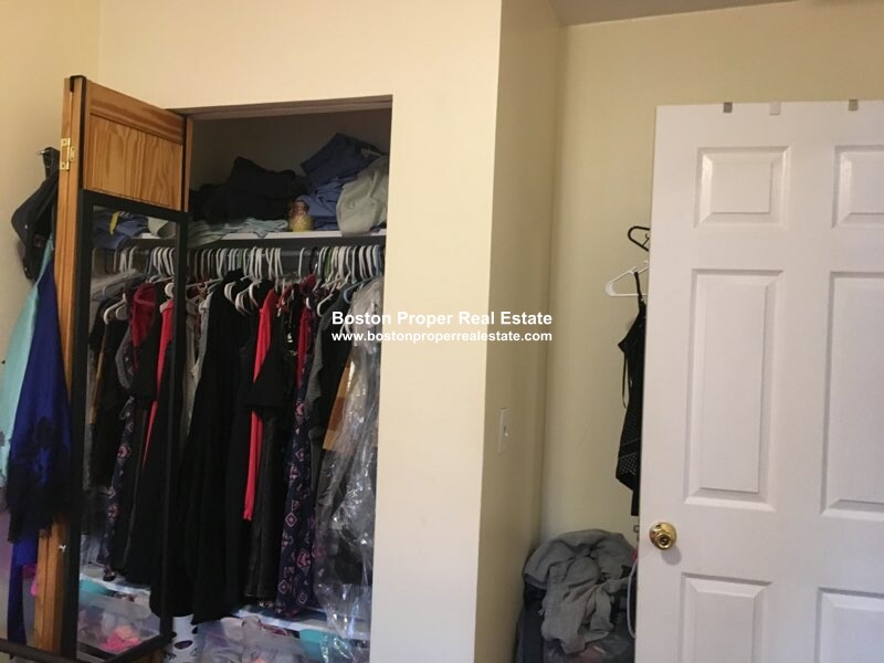 70 Joy St, Beacon Hill