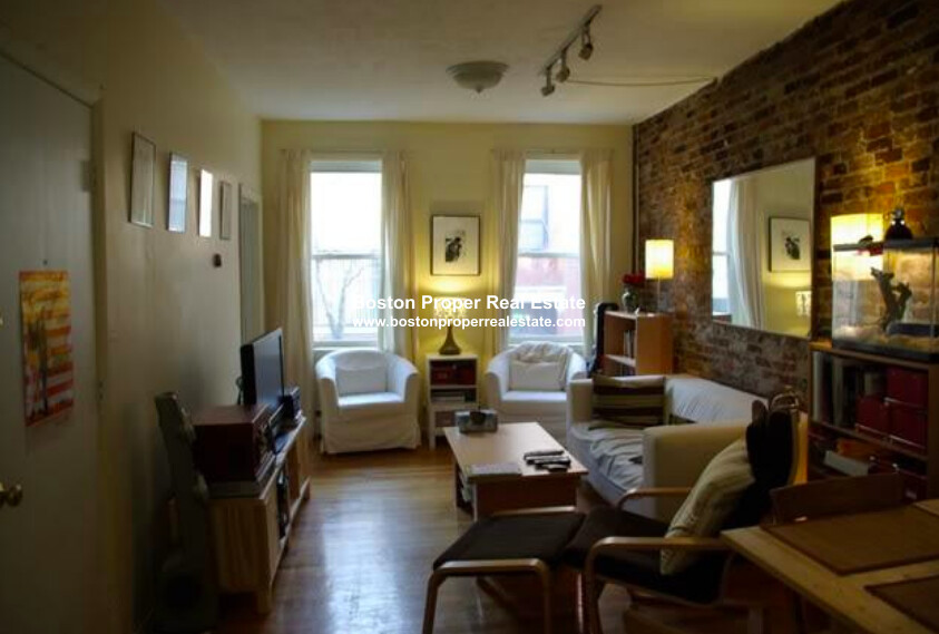 15 Garden St, Beacon Hill