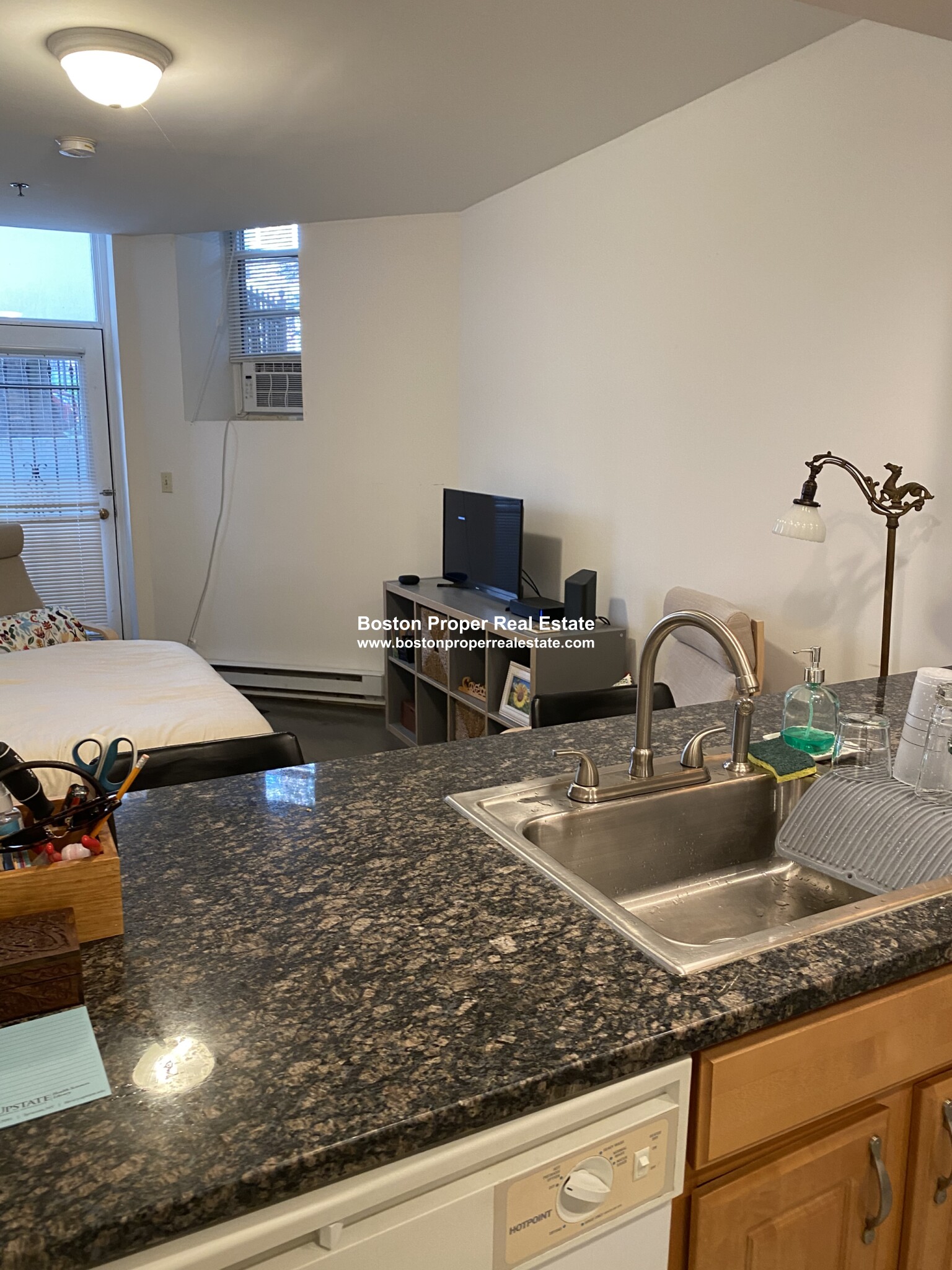 20 Queensberry St, Fenway