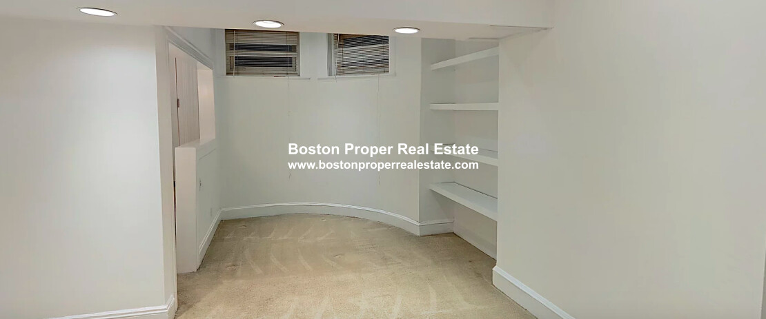 379 Commonwealth Ave, Back Bay