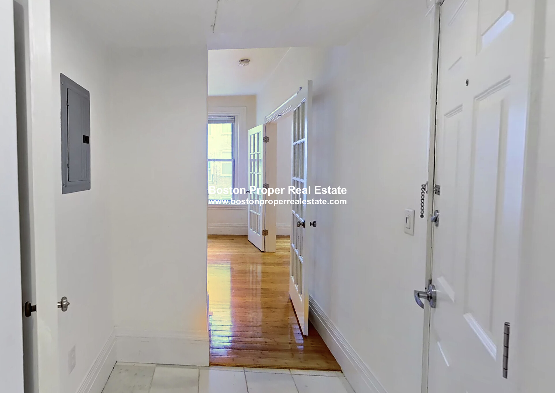 254 Newbury St, Back Bay