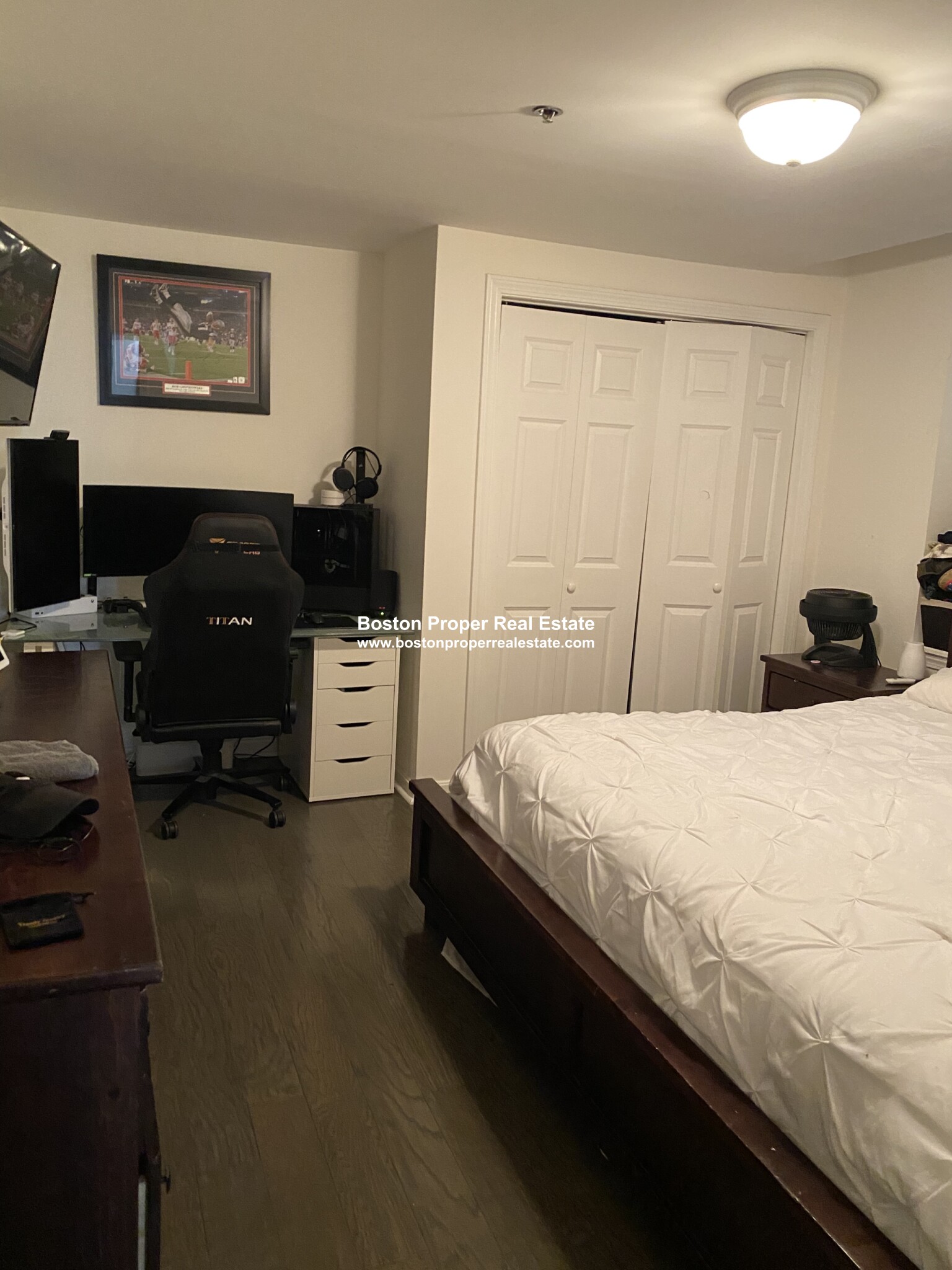 15 Queensberry St, Fenway