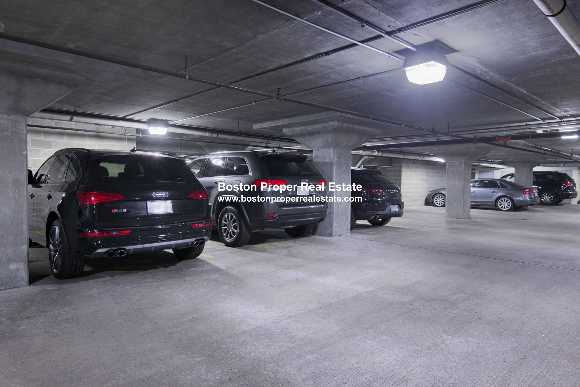 7 Harcourt St, Back Bay