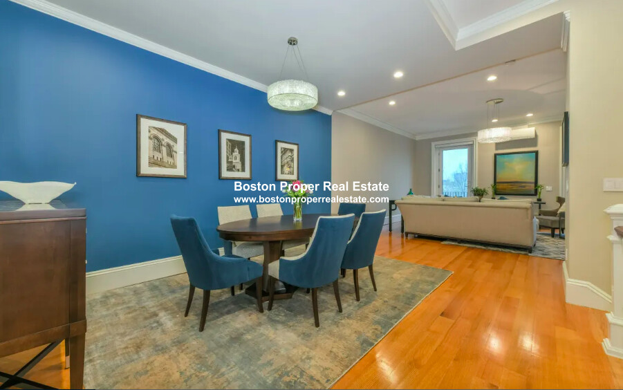 214 Beacon St, Back Bay