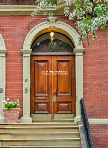 214 Beacon St, Back Bay