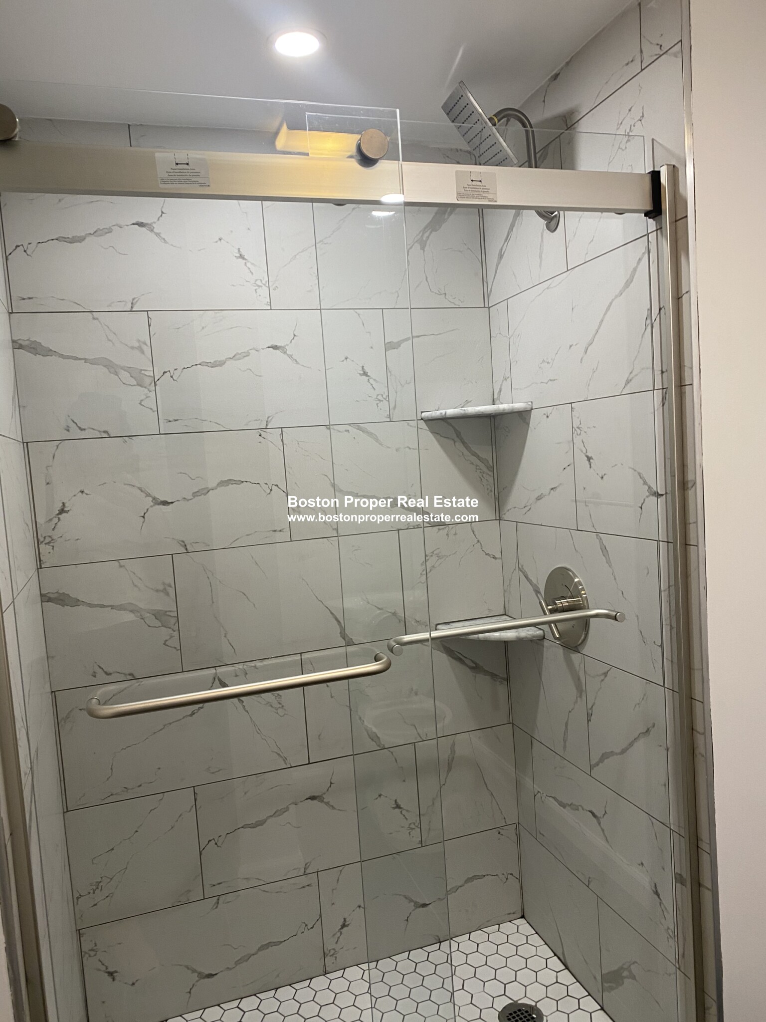 15 Queensberry St, Fenway