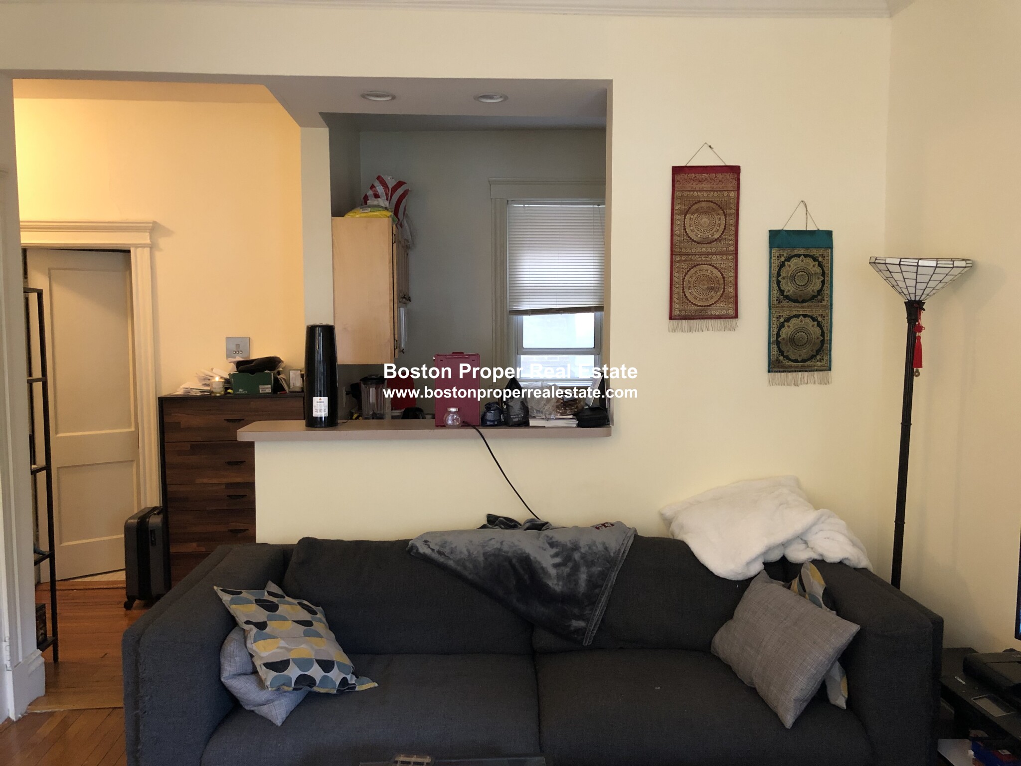 109 Queensberry St, Fenway