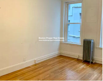 26 Hemenway St, Fenway