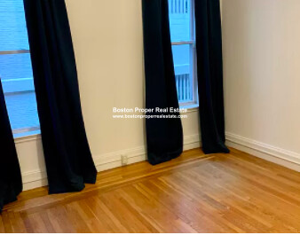 26 Hemenway St, Fenway