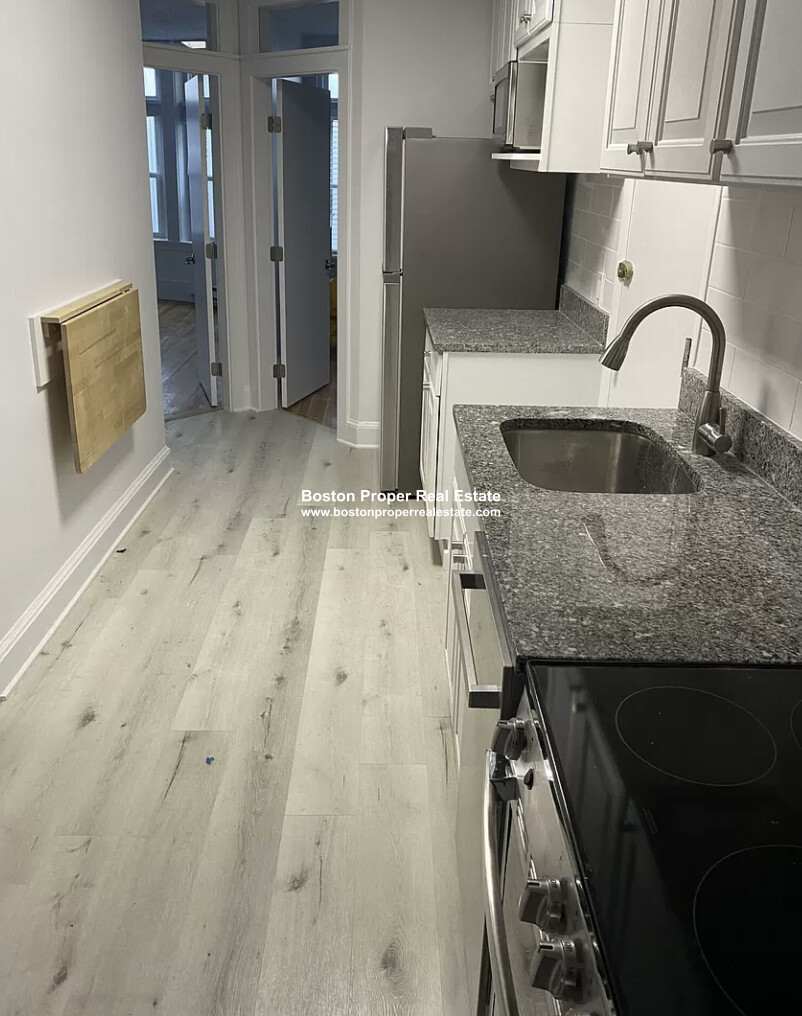 45 Westland Ave, Fenway