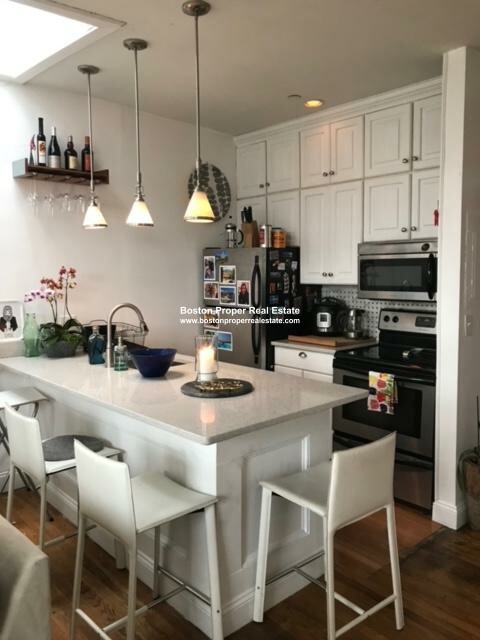 384 Commonwealth Ave, Back Bay