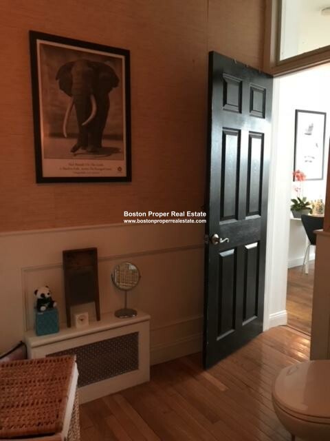 384 Commonwealth Ave, Back Bay