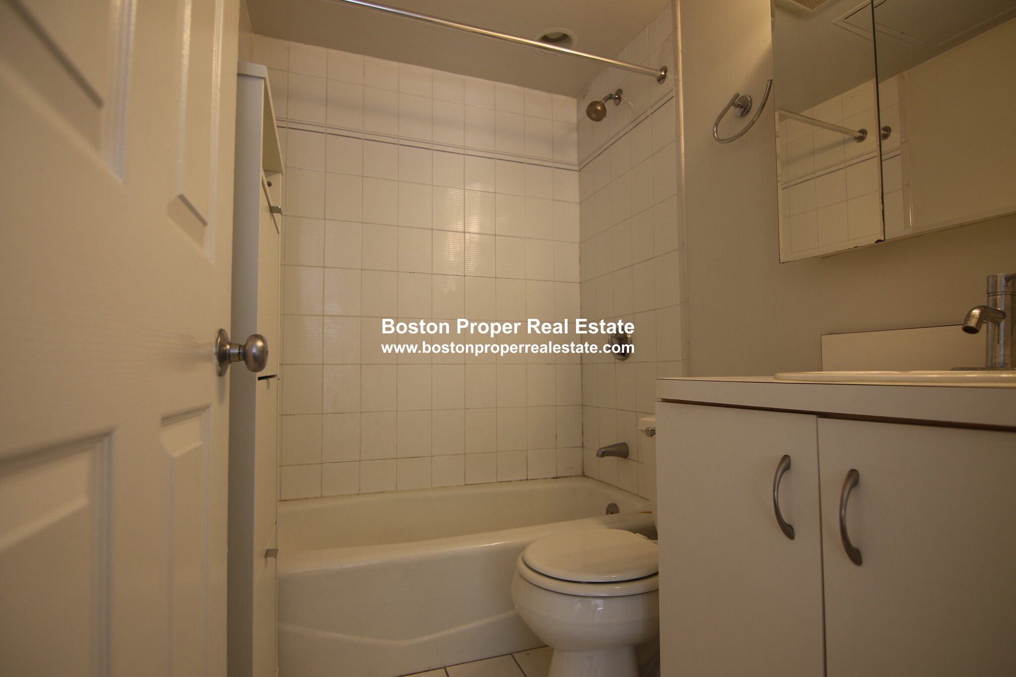 39 Saint Botolph St, Back Bay