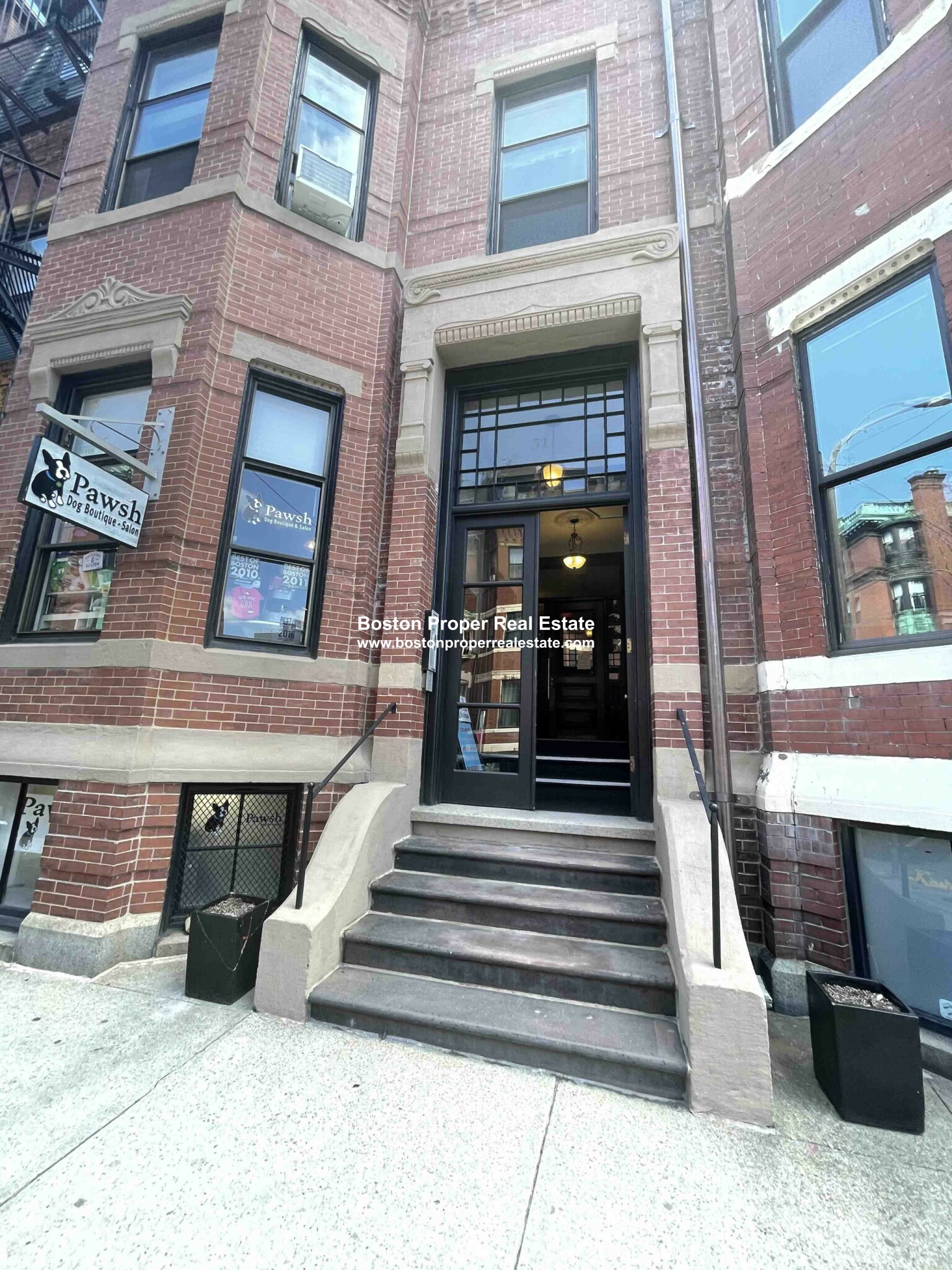 31 Gloucester St, Back Bay