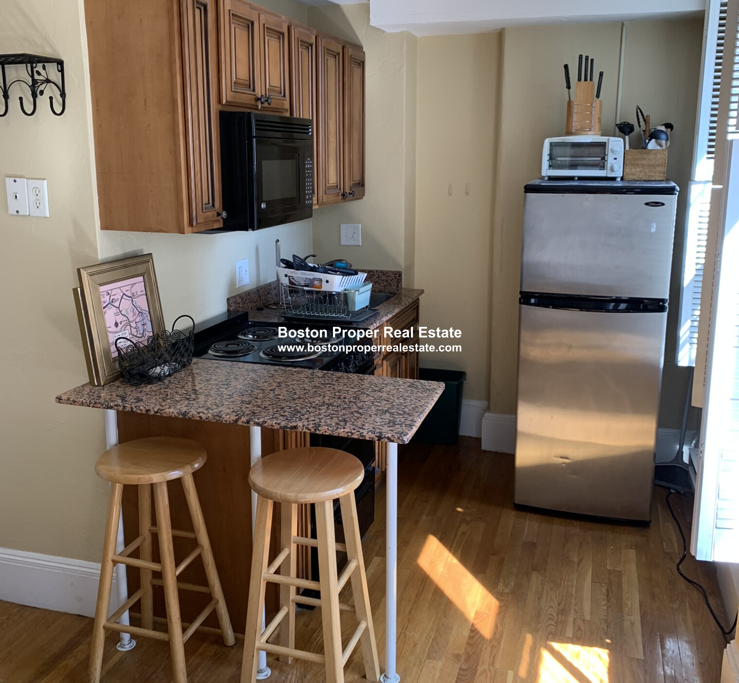 48 Hereford St, Back Bay