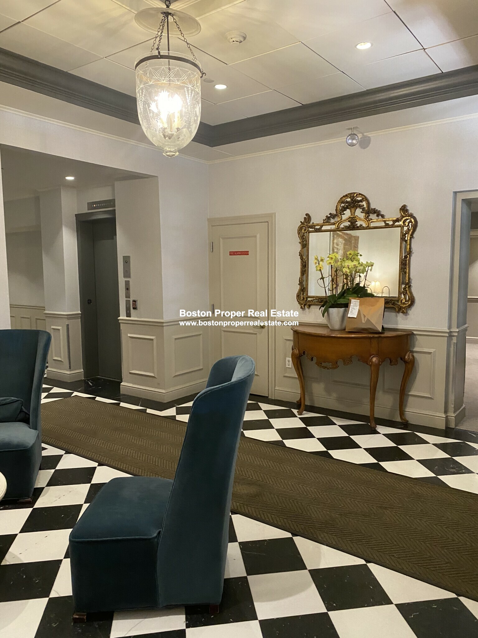 15 River St, Beacon Hill