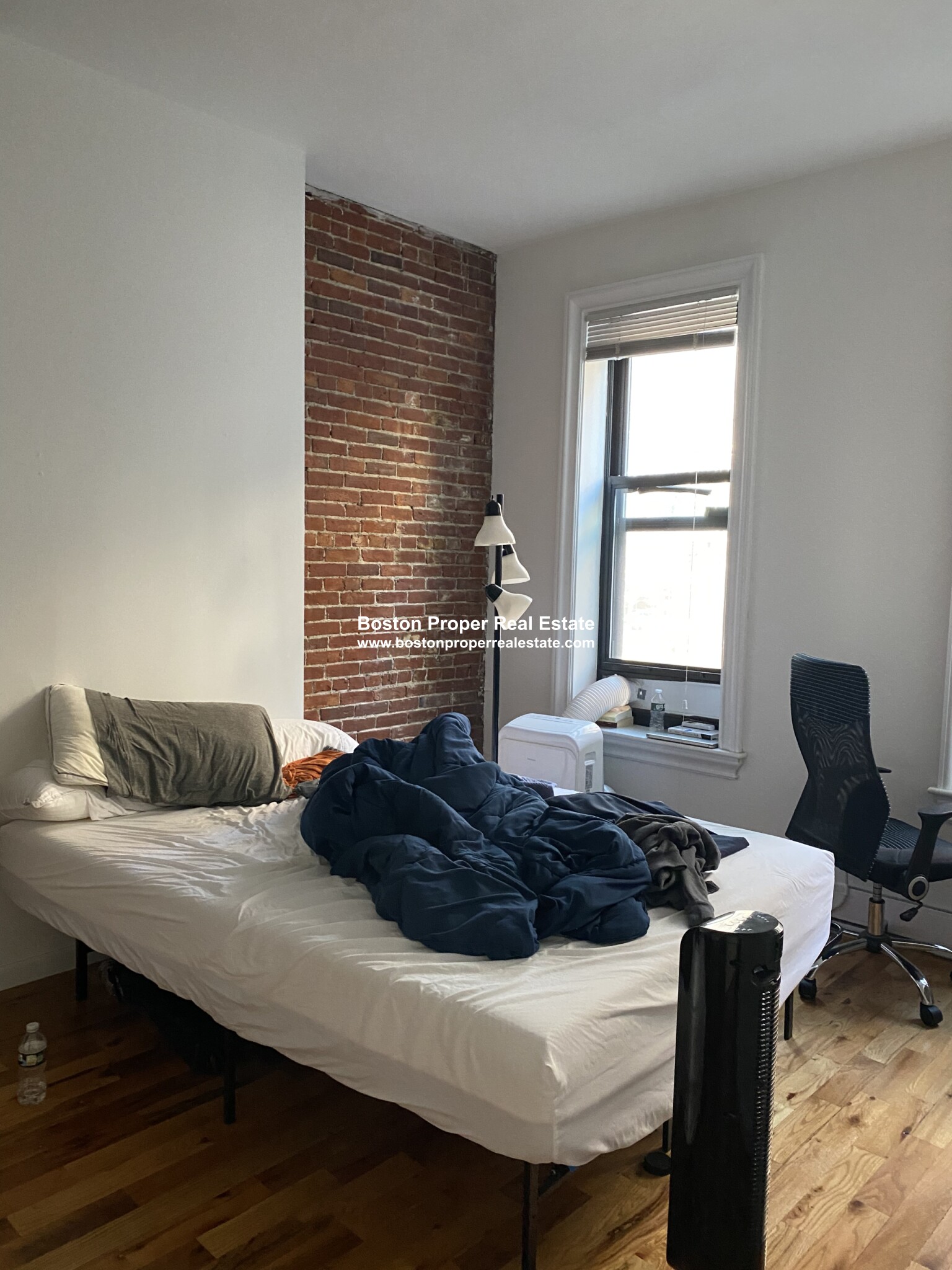 23 Cortes St, Back Bay