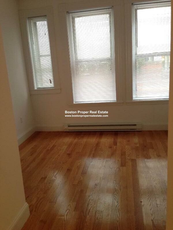 127 Saint Botolph St, Back Bay