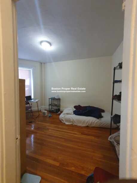 1203 Boylston St, Fenway